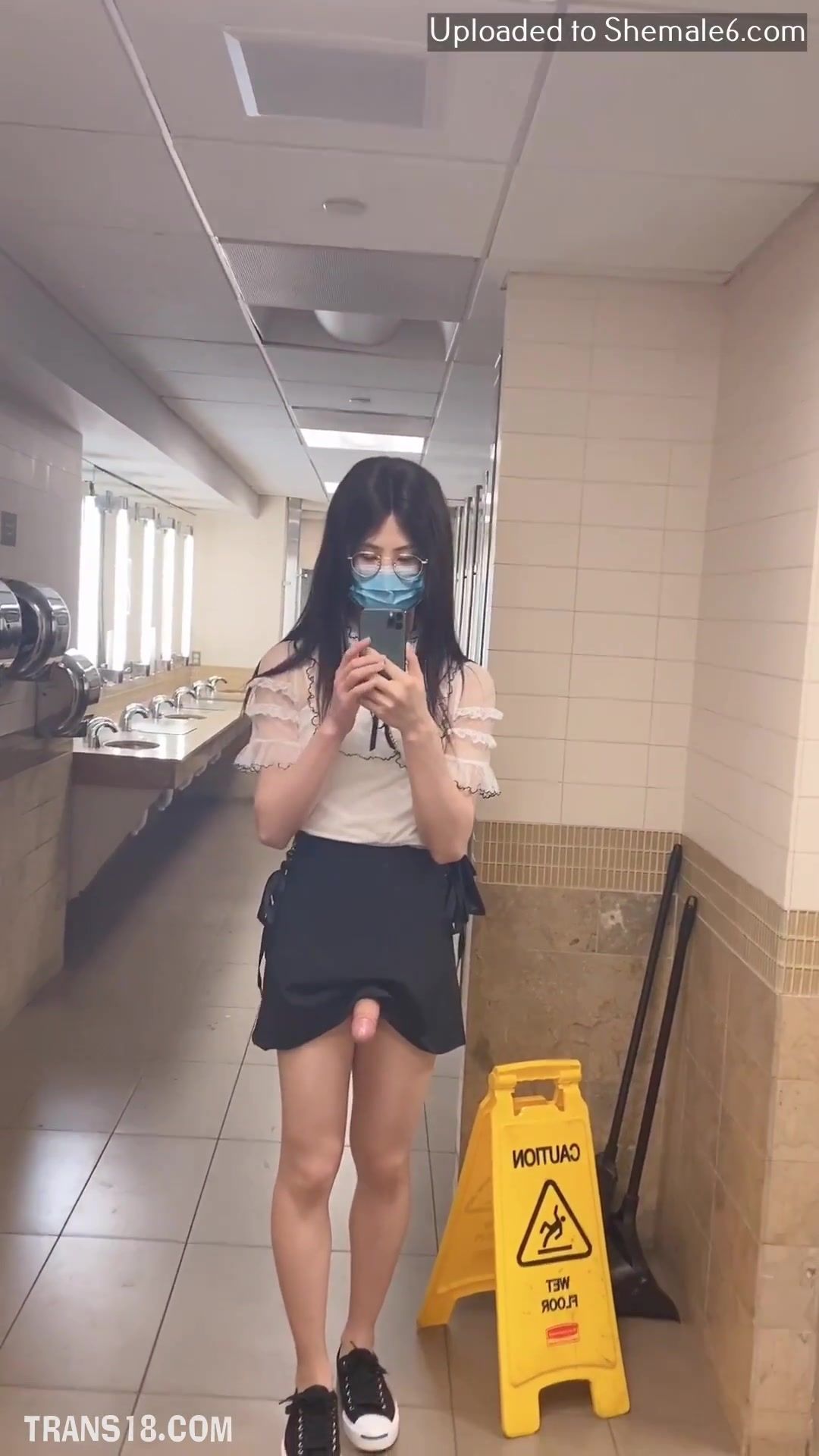 Suki Trans Cumshot In Shopping Mall Restroom